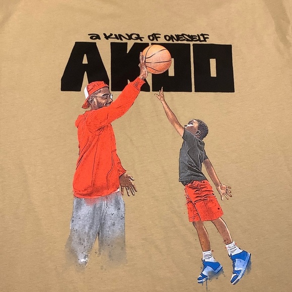 AKOO Men’s Graphic T-Shirt Tan Size Large New - Picture 3 of 8